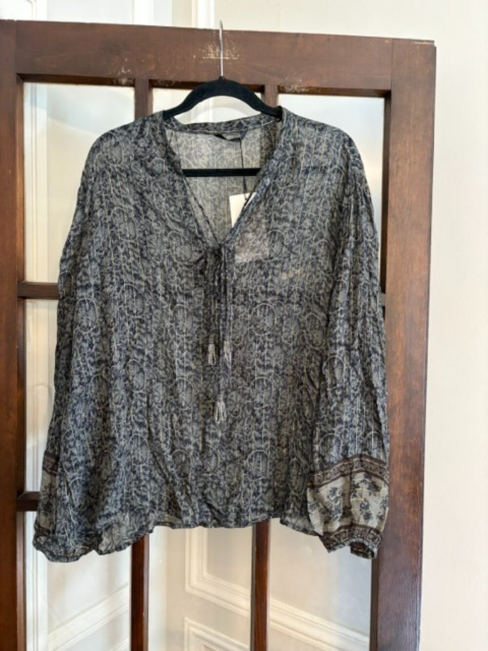 Zara Metallic Threat Printed Blouse in Green, Size Large